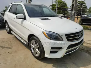 Mercedes-Benz M Class ML350 4MATIC 4dr SUV AWD (3.5L 6cyl 7A) 2015