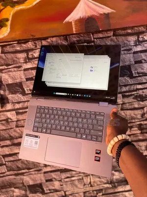 Laptop HP Envy X360 8GB AMD Ryzen 5 SSD 512GB