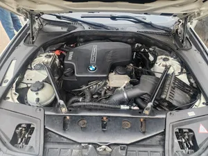 BMW 528i 2013 Silver