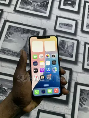 Apple iPhone XS Max 64 GB Gold