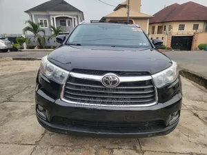 Photo - Toyota Highlander 2014 Black