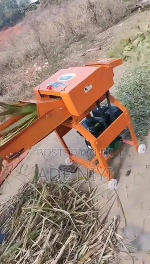 Chaff Cutter With Conveyor Belt