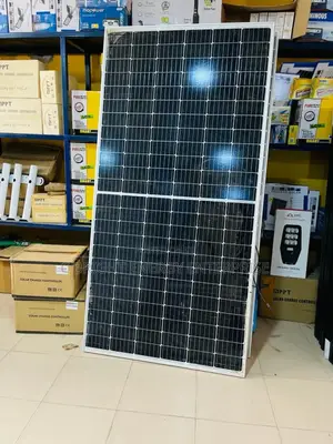 600watts Jinko Solar Panels