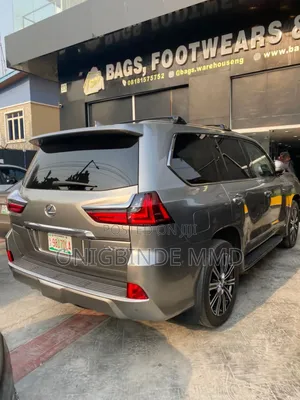 Lexus LX 570 AWD 2018 Brown