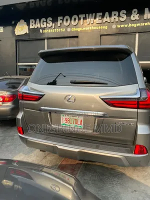 Lexus LX 570 AWD 2018 Brown