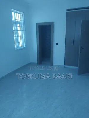 Photo - 3bdrm Penthouse in Dantata Estate, Gwarinpa for rent