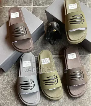 BEST Selling BALENCIAGA Luxury Carton Palms