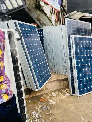300watts Trina Solar Panels