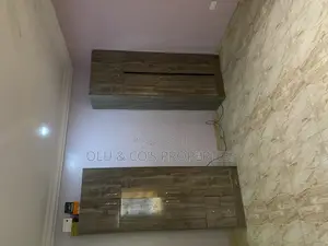 4bdrm Duplex in An Estate, Lugbe District for rent