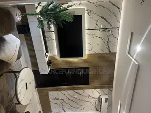 High Taste TV CONSOLE