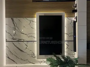 High Taste TV CONSOLE
