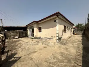 Photo - 2bdrm Bungalow in Trademore, Lugbe District for sale