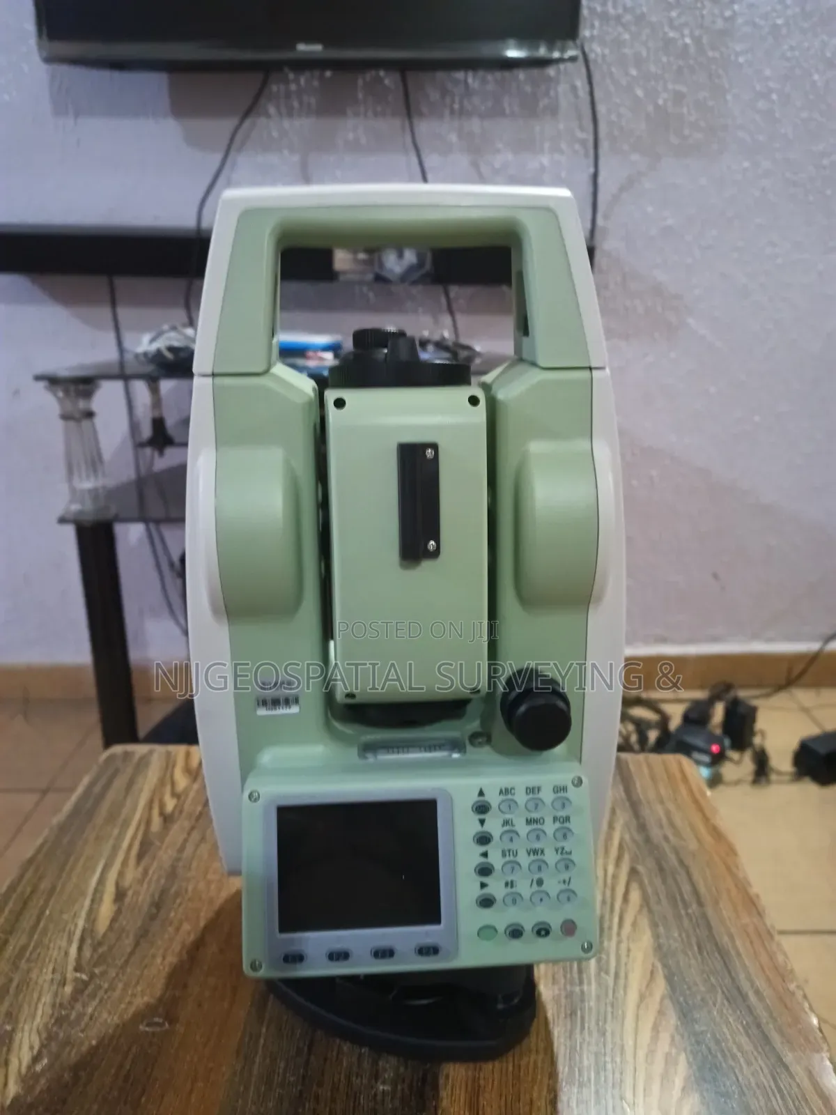 Hi-Target HTS520