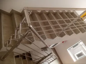 Photo - Hand Rails