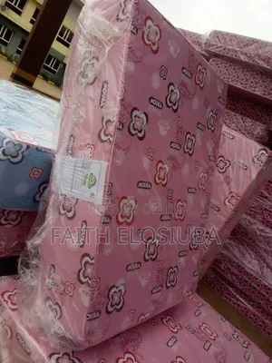 Mouka Flora 41⁄2 by 6 by 12inch Family Size Comfort Mattress