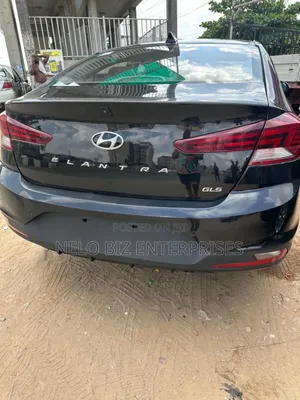 Hyundai Elantra 2019 Black