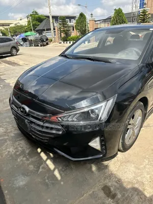 Hyundai Elantra 2019 Black
