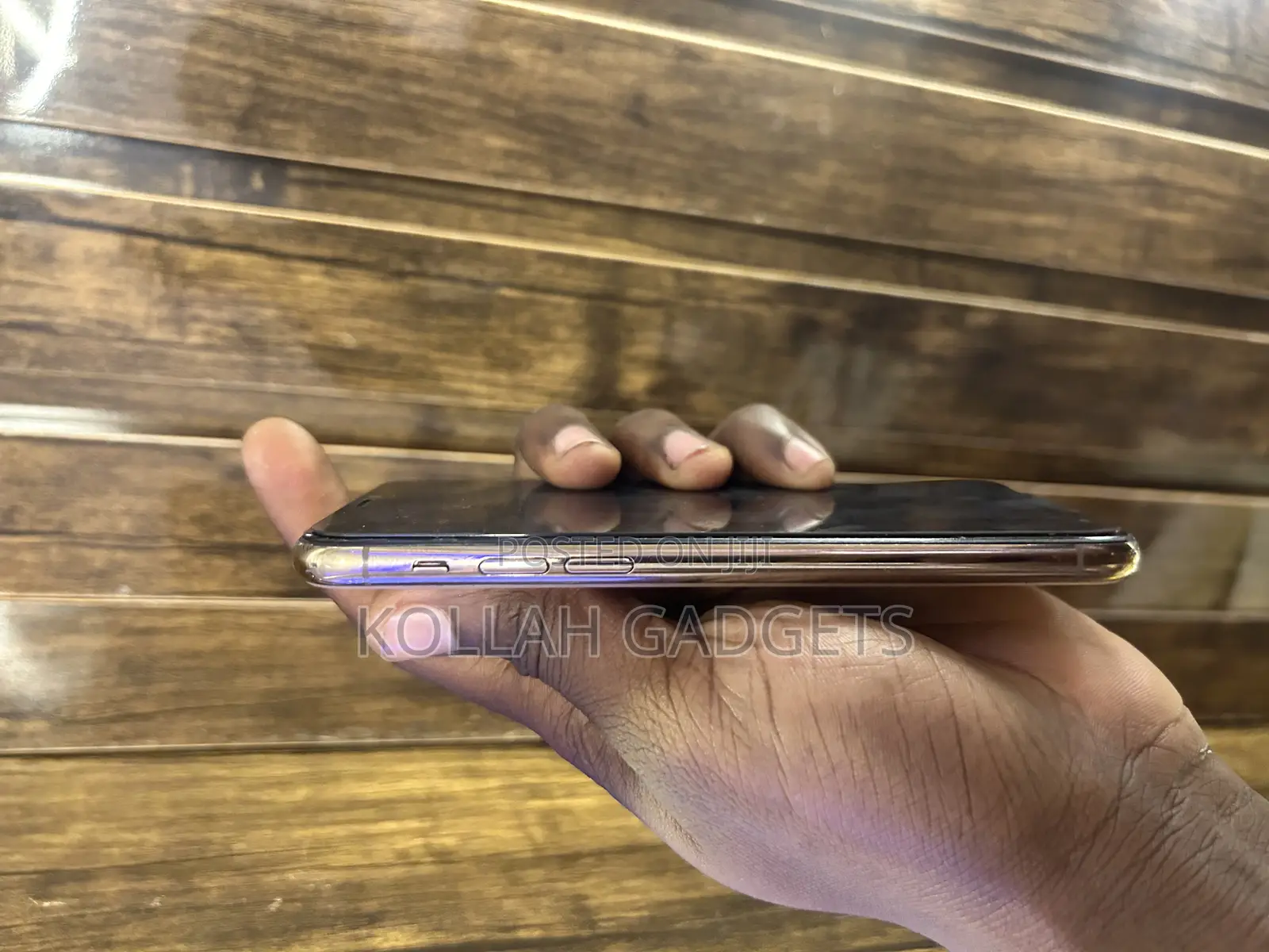 Apple iPhone 11 Pro 64 GB Gold