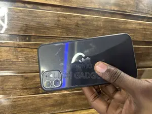 Apple iPhone 11 64 GB Black