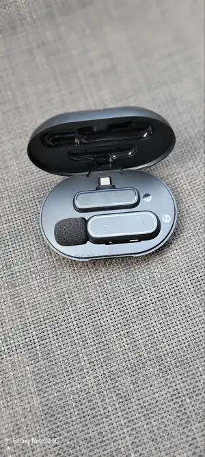 Shenzhi Tech Wireless Lavalier Microphone for iPhone iPad