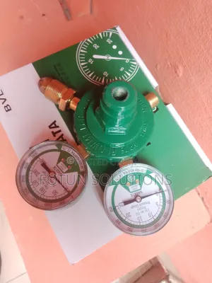 Oxygen Regulator