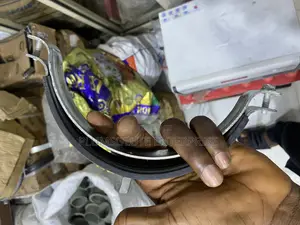 6” Nail and Rubber Clip