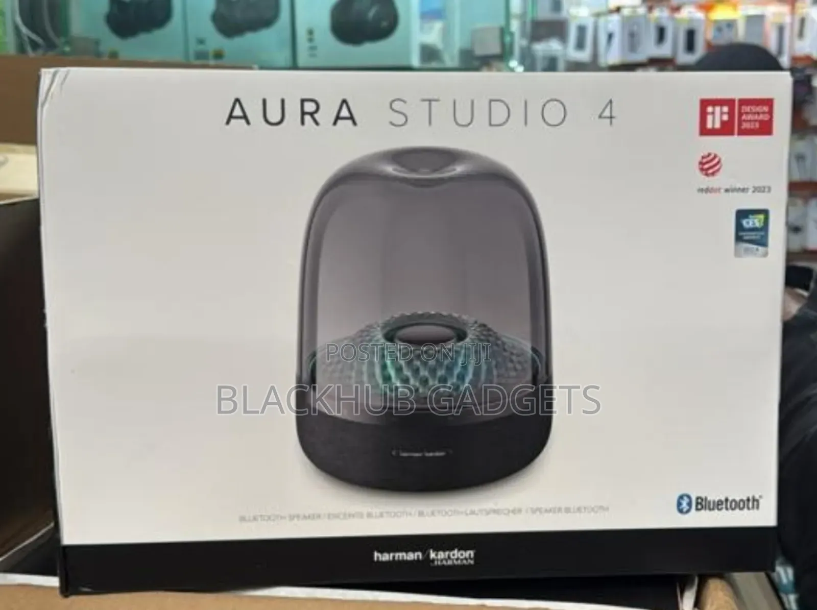 Aura Studio 4