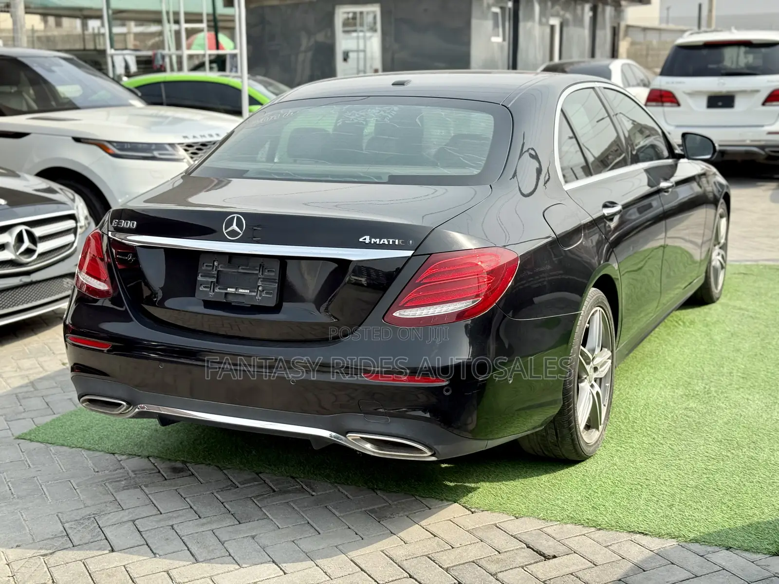Mercedes-Benz E300 2017 Black