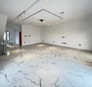 4bdrm Duplex in Lekki Phase 1 for rent