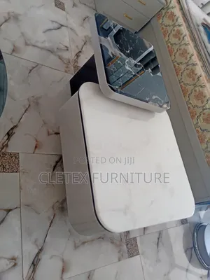 Quality Turkey Extendable Center Table