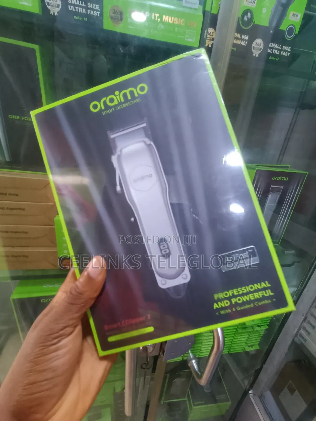 Rand New Oraimo Clipper With Combs