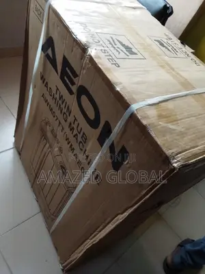 The New in 7kg Twin Tub Washing Machine (White)
