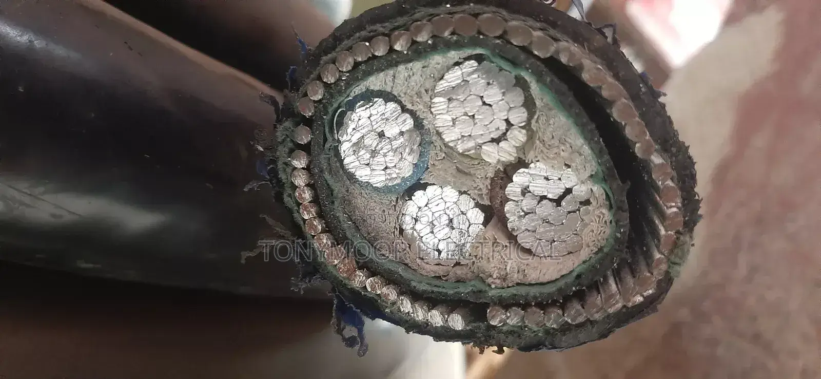 120mm 4core Aluminium Armoured Cable