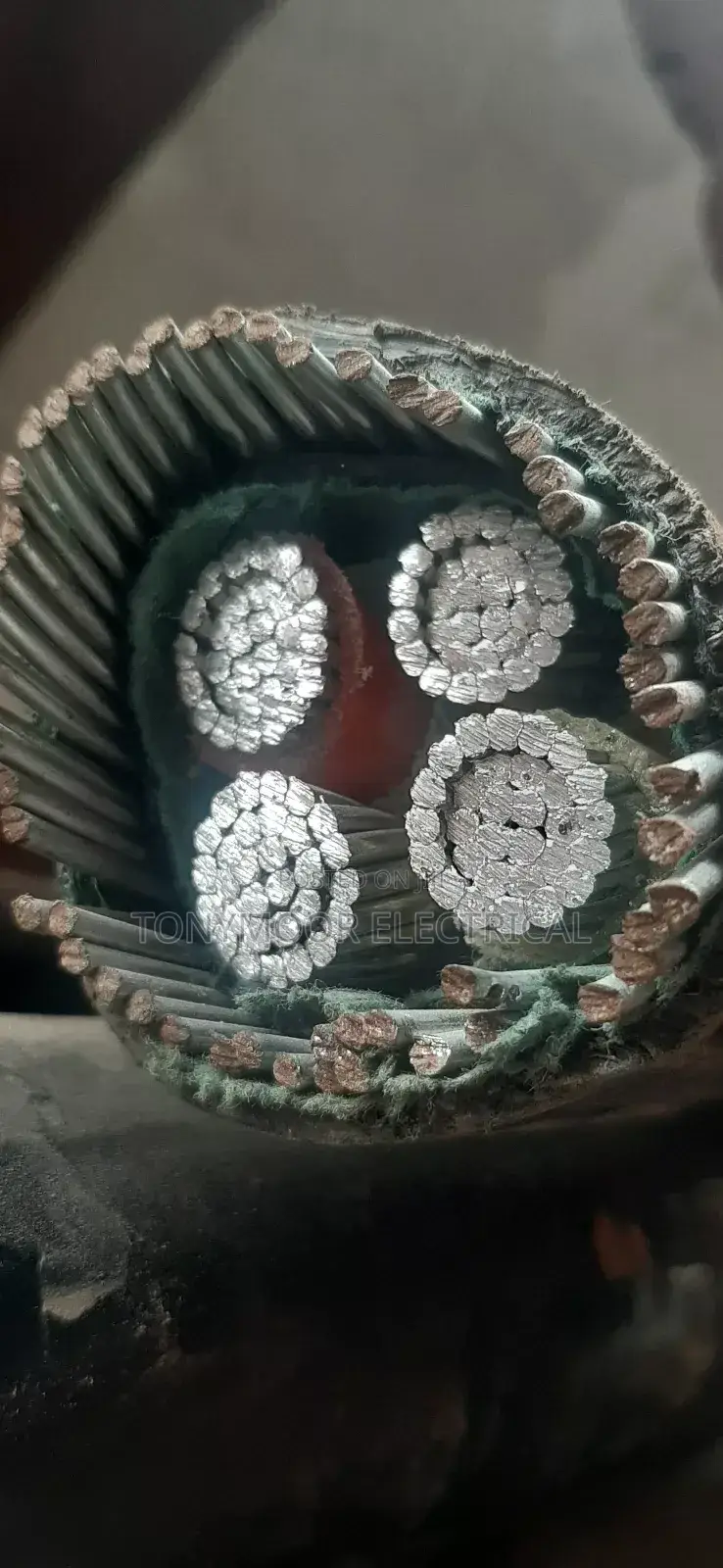 150mm×4core Aluminium Armoured Cable