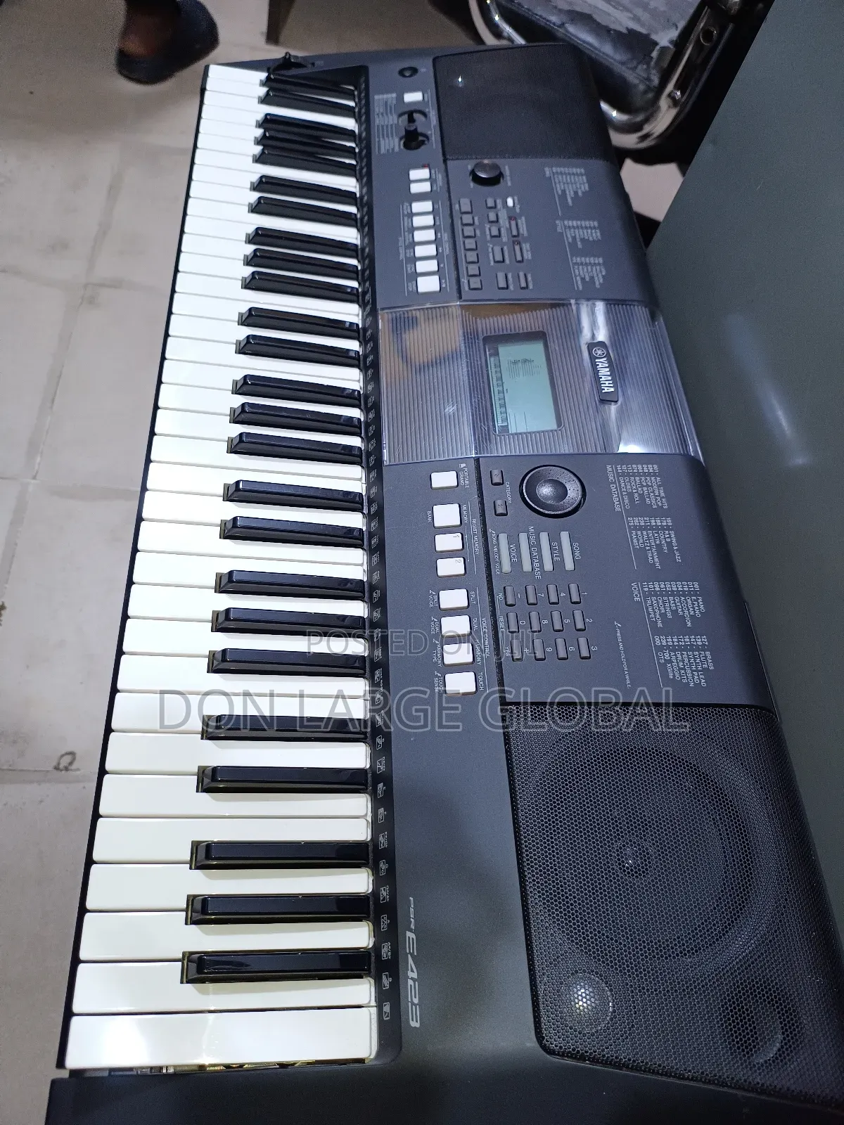 Yamaha Psre423