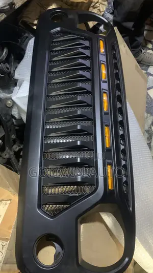 Front Grill Jeep Wrangler 2014