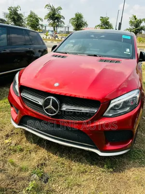 Mercedes-Benz GLE-Class 2017 Red
