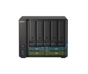 Qnap Ts-H973ax Nas Tower Ryzen Embedded V1500B 8 Gb Ddr4