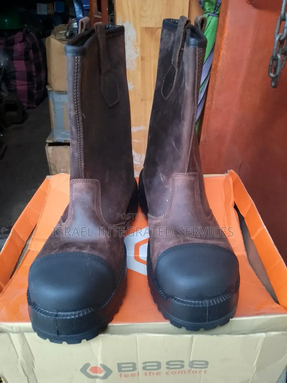 Base Boots