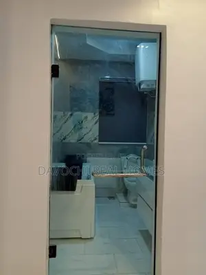 Furnished Mini Flat in Chevy View, Chevron. for rent