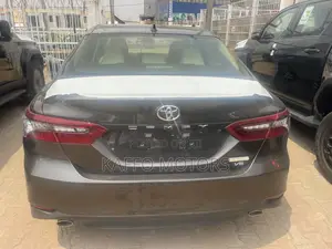 New Toyota Camry XLE V6 2023 Brown