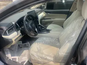 New Toyota Camry XLE V6 2023 Brown
