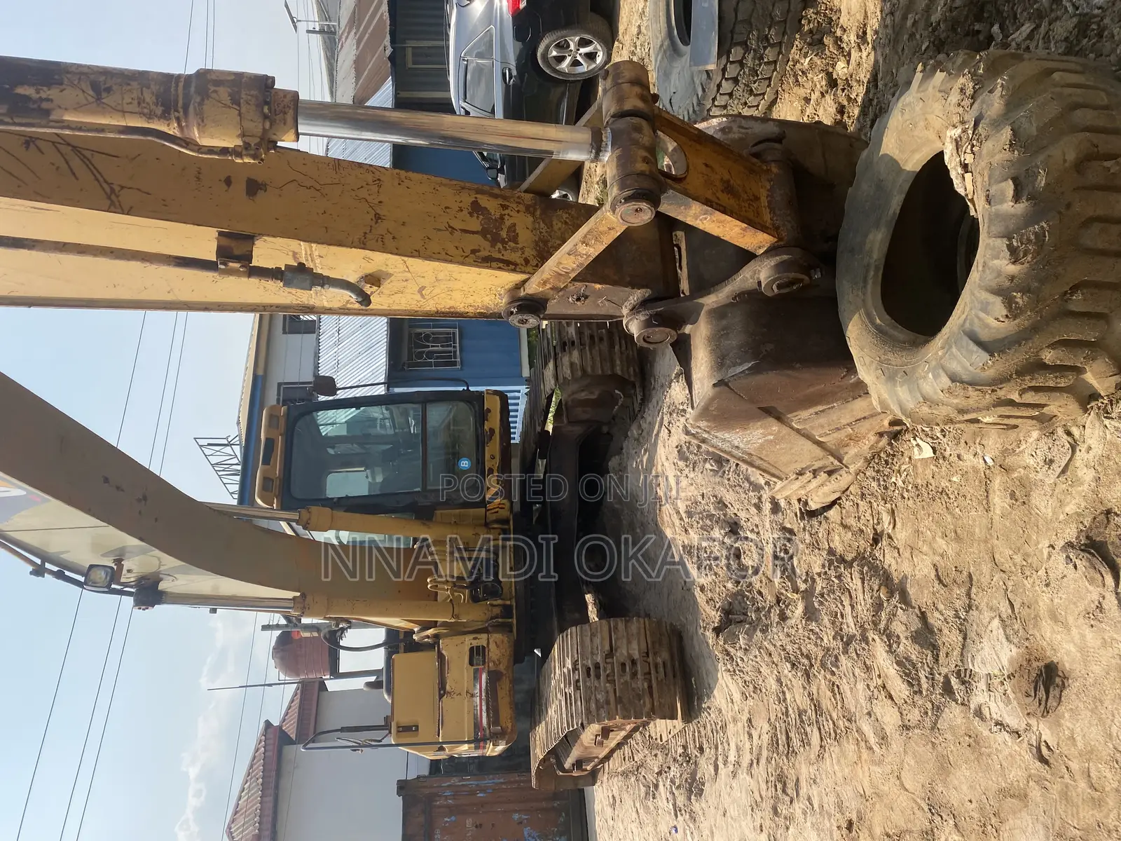 320 BL Excavator