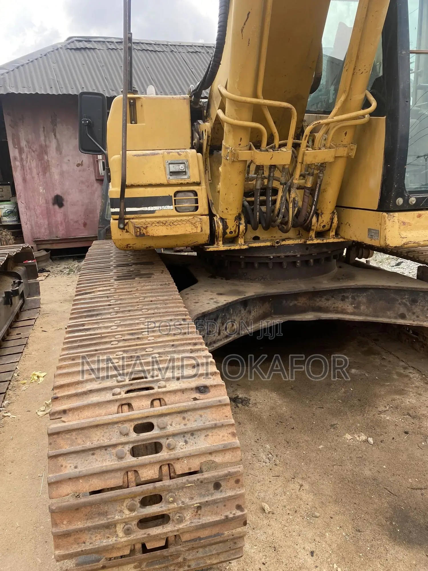 320 BL Excavator