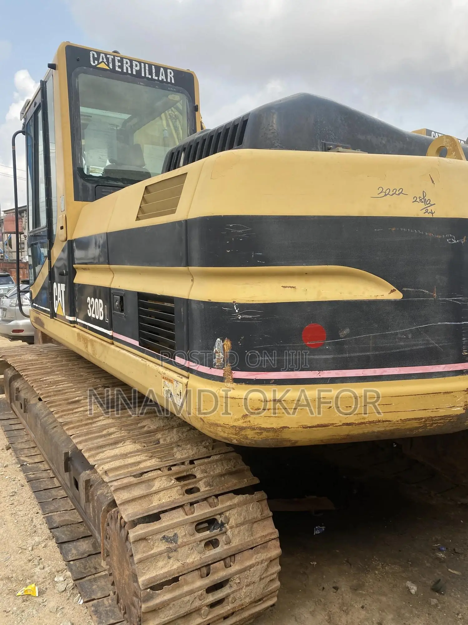 320 BL Excavator