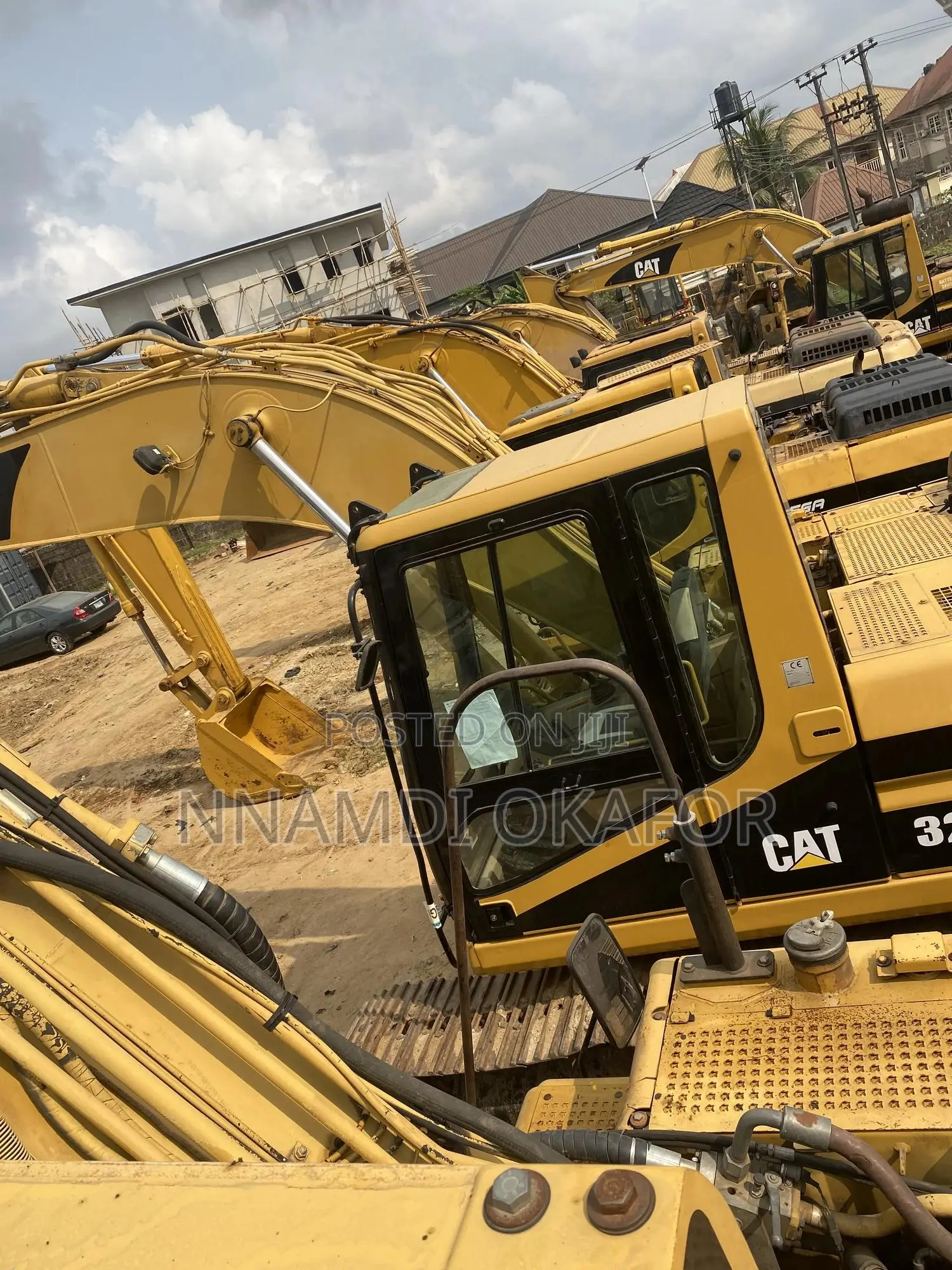 320 BL Excavator