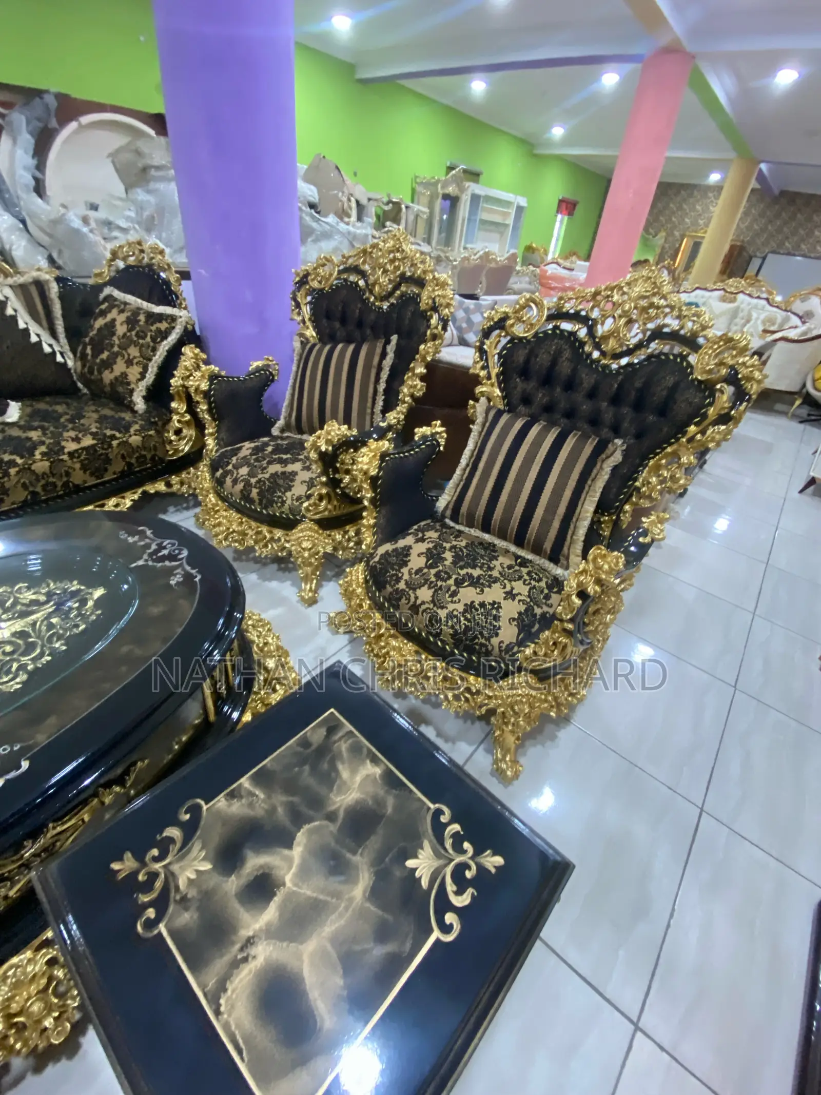 Luxury Set Is the Language