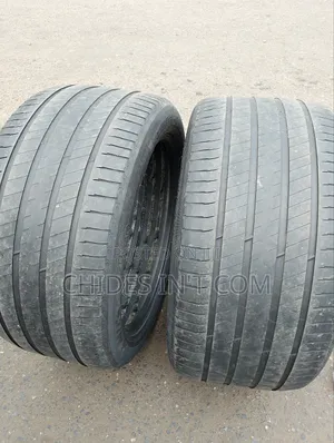 315/40/21 USED One