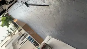 Vanish Water Floor
