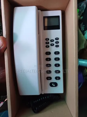 Wireless Intercom With Display Screen